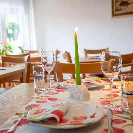 Konukevi Landgasthaus Kaster